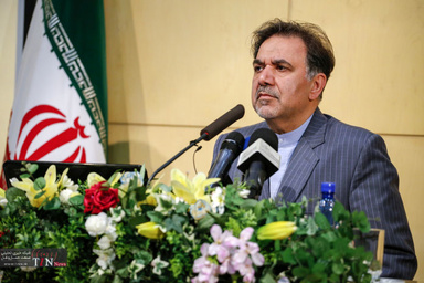 کاهش عوارضی آزادراهها سرمایهگذاری را متوقف میکند