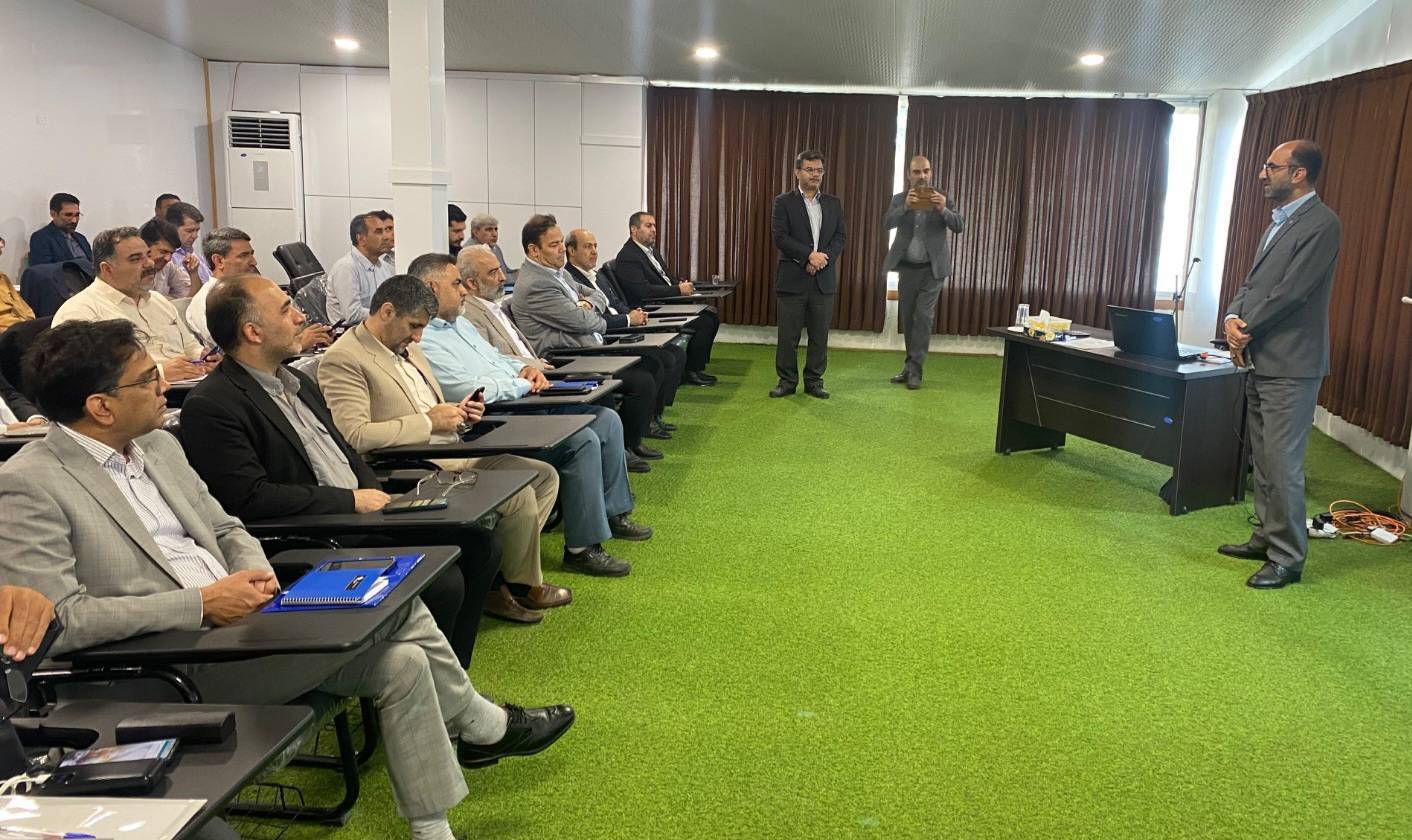 نشست مسافری راه آهن