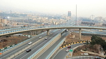 گشایش ترافیکی در پهنه غربی پایتخت/ترافیک؛ میدان بهمن تهران را دور زد