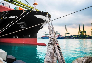 APL Further Cuts Fleet CO2 Emissions in 2017
