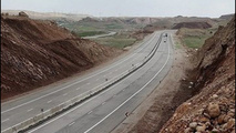 درخواست چهار بانده شدن جاده‌ های خروجی شهر نورآباد استان لرستان 