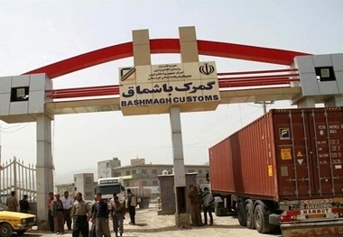 توقف کامیون‌ها در مرز باشماق به روز بیست‌ویکم رسید
