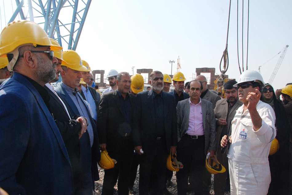 بازدید اعضای کمیسیون انرژی مجلس از مجتمع بندری خرمشهر