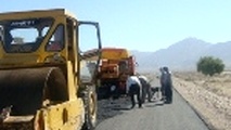 تردد مردم روستای زاهدمحمود لار از مسیر آسفالته برای اولین بار