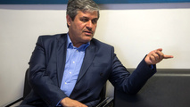 تاجگردون: کسی بهتر از قاضی زاده هاشمی در شناسایی و رفع مشکلات نبود