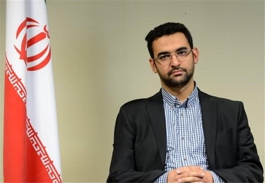روشن بودن موبایل یکی از مسافران هواپیمای ATR صحت دارد