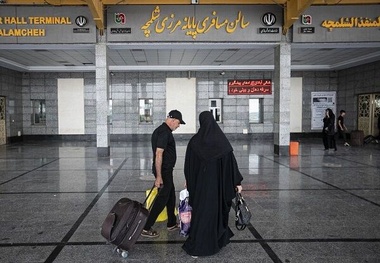 برای نخستین بار جابه جایی مسافران در مسیر اهواز بصره با خودروی کرایه سواری امکان پذیر شد 