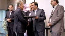 تقدیر از پیش‌کسوتان و بنیانگذاران دانشکده راه آهن دانشگاه علم و صنعت