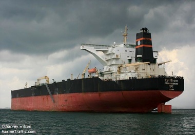 Indian VLCC Suffers Explosion Off Oman