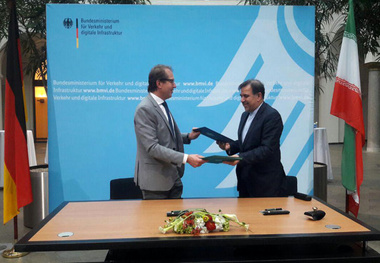 امضای بیانیه مشترک همکاری‌های ریلی، دریایی و بندری ایران و آلمان