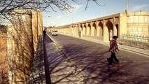 سی و سه پل پس از عبور مترو به صورت هوشمند رصد می‌شود