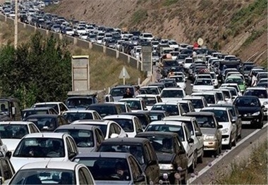 معضل «خودرومحوری» ایرانی‌ها با این دو راهکار از بین می‌رود؟