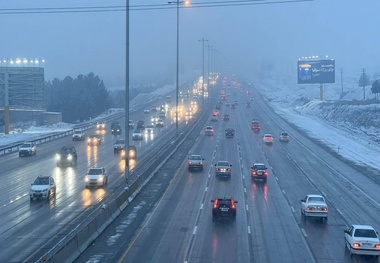 برف و باران در جاده‌ های ۱۸ استان کشور 