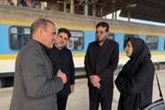 بازدید رئیس مرکز تحقیقات راه، مسکن و شهرسازی از ایستگاه راه‌ آهن یزد