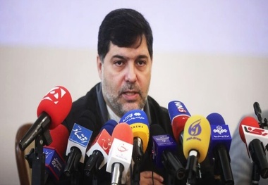 واکنش نادعلی به هجمه ها علیه شهرداری تهران/ مشکل رانندگان تاکسی برقی در شورای شهر بررسی می شود