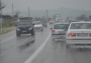  جاده های زنجان لغزنده و حادثه آفرین است