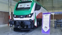 بازدید وزیر صنعت از لوکوموتیو باری MAP30 مپنا