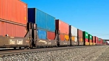 لزوم توسعه خطوط ریلی ترانزیتی کشور؛ استانداران رئیس جمهور استان ها هستند