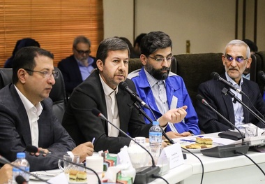 آمار تاکسی های فرسوده تا سال 1400 به ۲۴۲ هزار دستگاه می‌رسد 