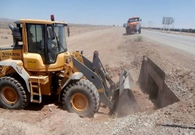 اتمام عملیات پاکسازی پل‌های محور ساوه - سلفچگان