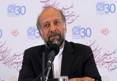  فرهنگ‌سازی هنرمندان برای امنیت قطار 
