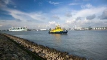 Shipping Companies’ Alliances Stir Fear Among Farmers