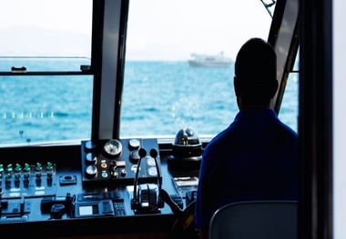 Guidance on ECDIS for ships calling at Australian ports