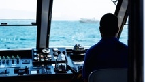 Guidance on ECDIS for ships calling at Australian ports