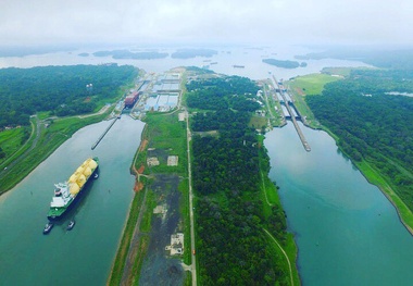 ‘First of Many’: Ship Carrying LNG from U.S. East Coast to Japan Transits the Panama Canal