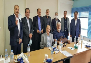  آسیب شناسی و بررسی چالش های نوسازی ناوگان حمل­ و نقل جاده ای
