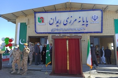 تداوم عملیات بهسازی محور منتهی به پایانه مرزی ریمدان؛ تقویت شریان ترانزیتی ایران و پاکستان