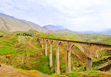 پیشرفت ۲۰ درصدی فاز نخست بازسازی ایستگاه مسافری اندیمشک