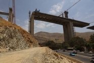 بازسازی و تکمیل ۲۶ پل و تونل آسیب دیده در جنگ