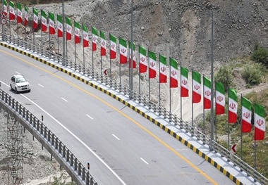 مسدود شدن مسیر شمال به جنوب محور چالوس و آزادراه تهران - شمال
