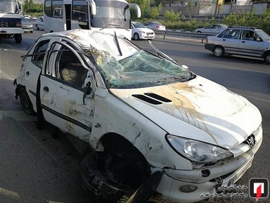 تصادف 206 در اتوبان بابایی