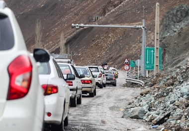  ترافیک سنگین در برخی مقاطع آزادراه تهران- شمال  و چالوس