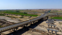 پروژه های بزرگراهی استان اردبیل جان تازه گرفت/تمام قطعات در دست اجرای بزرگراه اردبیل سرچم امسال زیربار ترافیک می رود
