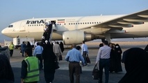 برگزاری آیین بدرقه زائران خانه خدا در فرودگاه گرگان
