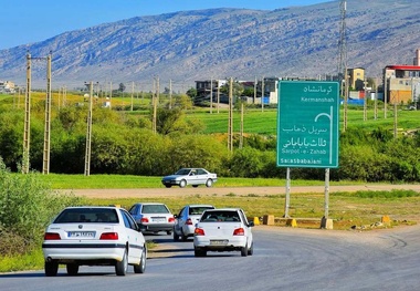 ممنوعیت تردد خودروهای سنگین در محور قصرشیرین - سرپل ذهاب / از محور گیلانغرب عبور کنید