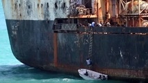 Five armed robbers board tanker in Singapore Strait