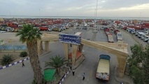 زیانی که انباشت کالا در بندر امام به منافع ملی می‌زند