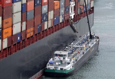 Broken crane wire causes injury onboard