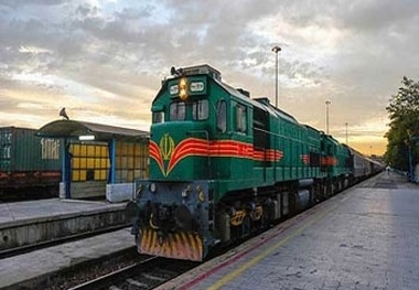 تزریق بی‌ نتیجه 10 همت به بخش ریلی؛ چرا بهره‌ وری لکوموتیوها در کشور پایین است؟​