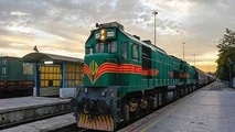 مدیرعامل شرکت راه‌ آهن کشش: می توانیم با استفاده از تبصره ماده ۱۸ همه لکوموتیوهای خود را به روی ریل بازگردانیم​