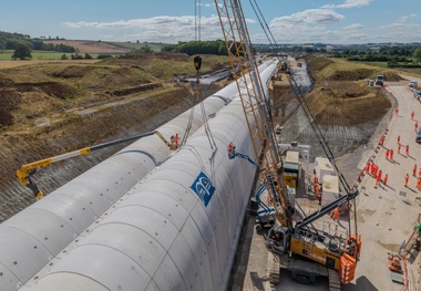HS2 Engineers Assemble 1.5-Mile Pre-Cast Tunnel in Northamptonshire