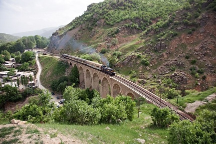 ریل لرستان