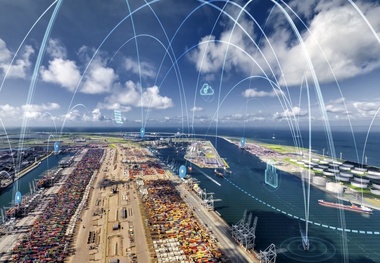 Rotterdam considers e-trucks for container transport