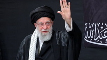 رهبر معظم انقلاب به شهادت رسیدند