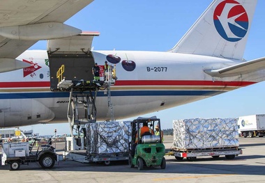 Cherry Express' B777 freighter visits Sea-Tac Airport