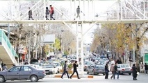 عضو شورای شهر همدان: پل های عابر پیاده به بخش خصوصی واگذار شود